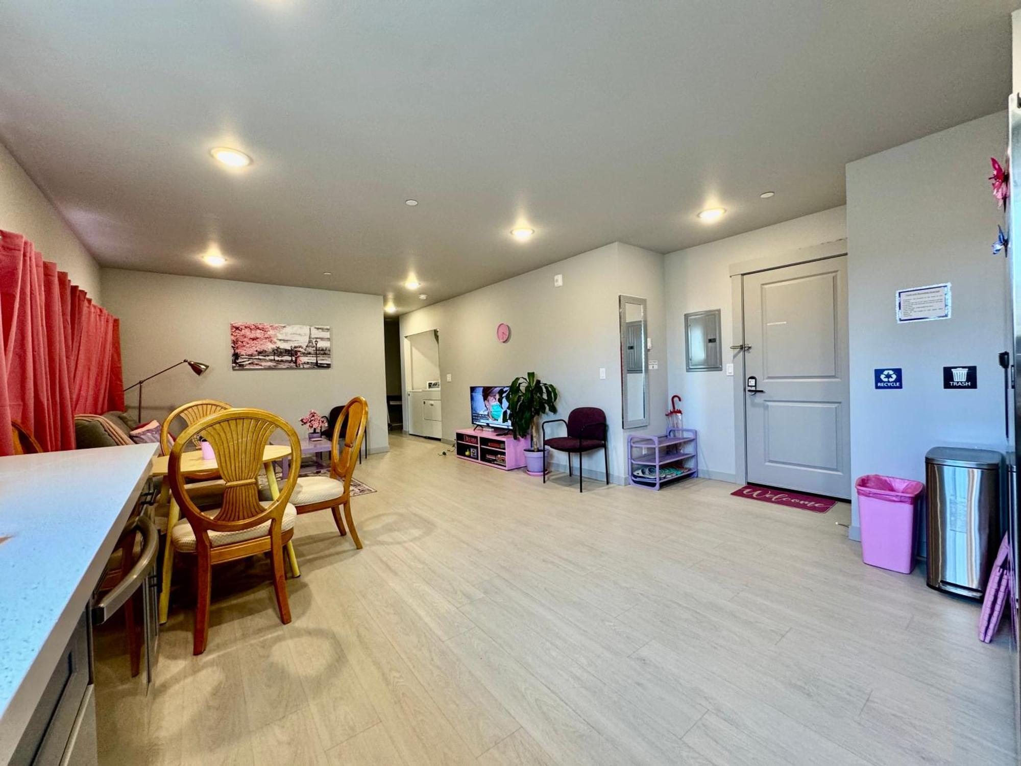1 Bd Apt With 2 Extra Sofa Beds 13 Mins To Seatac Airport Seattle Eksteriør billede